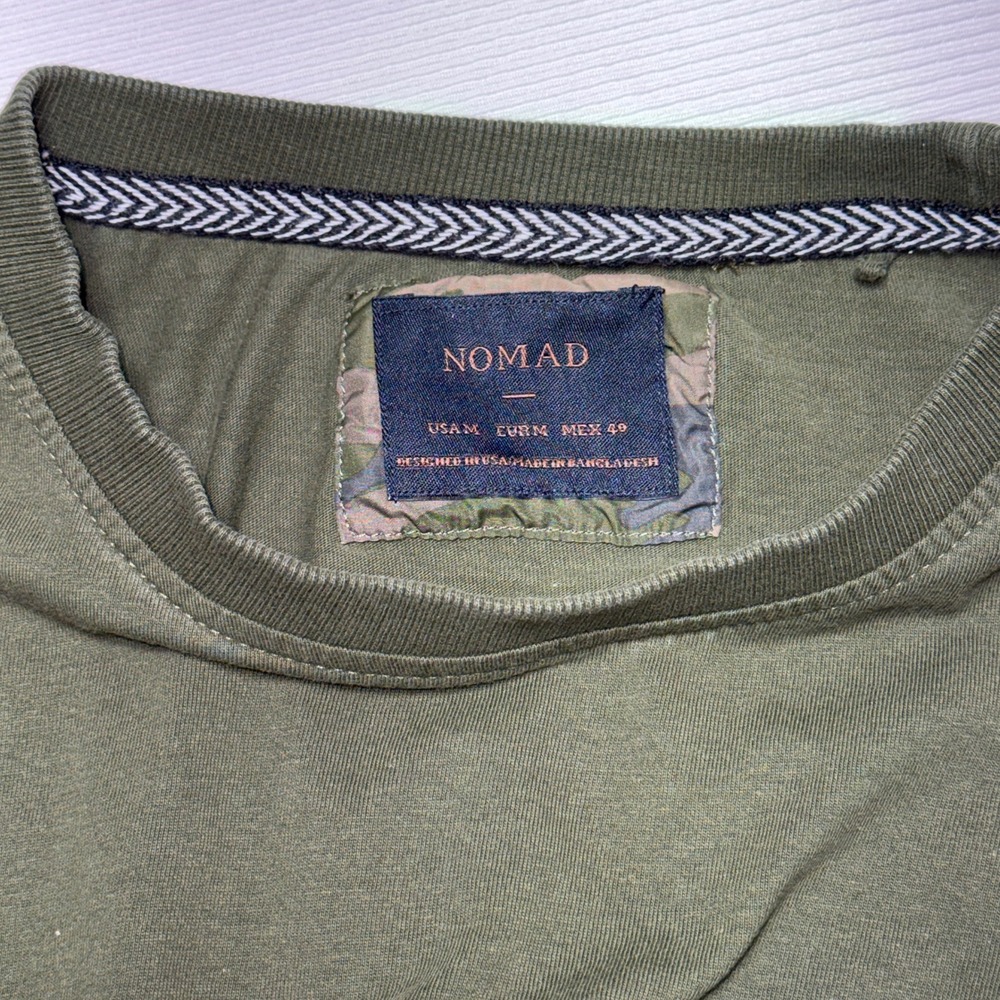 Nomad Mens Olive Green Tactical Camo Zipper Pocket T-Shirt Size Medium - Picture 4 of 8
